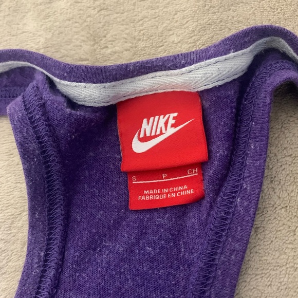 Nike Sportswear Just Do it Racerback Tank Top Size Small Purple Heather Women - Picture 2 of 7